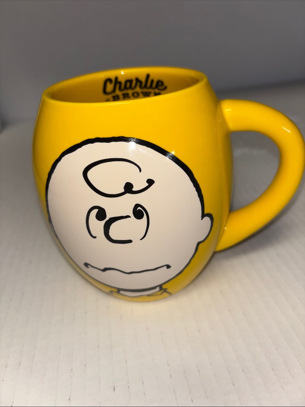 Charlie Brown Peanuts Coffee Mug Good Grief Oval Yellow 18 oz Vandor Bio world